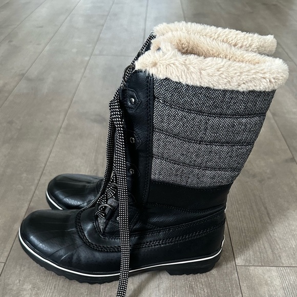 JBU Women's Siberia Waterproof Lace-Up Quilted Cold-Weather Boots Size 8M - Picture 11 of 16